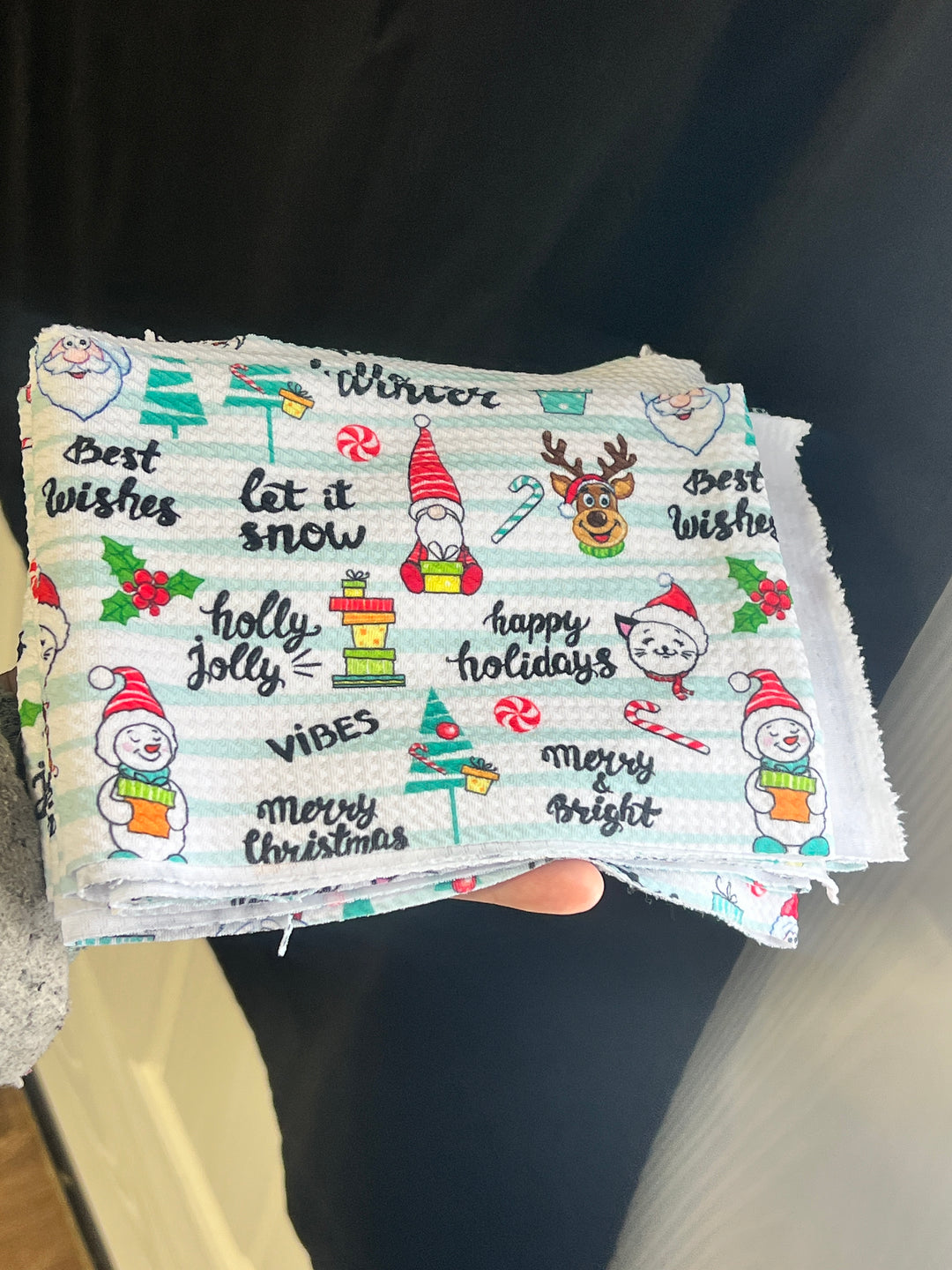 Bullet 5"x60" Happy Holiday's Let It Know